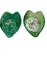 Load image into Gallery viewer, Resin Heart Dishes
