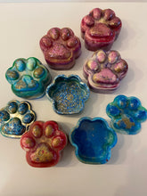 Load image into Gallery viewer, Resin Paw Trinket Boxes
