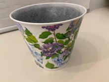 Load image into Gallery viewer, Decoupage Plant Pot
