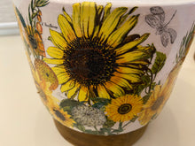 Load image into Gallery viewer, Decoupage Plant Pot
