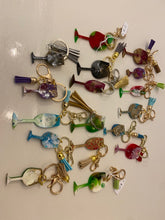Load image into Gallery viewer, Resin Key Rings
