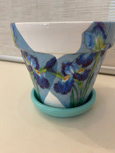 Load image into Gallery viewer, Decoupage Plant Pot
