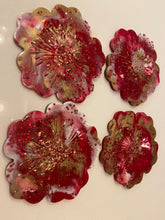 Load image into Gallery viewer, Resin Flower Coasters
