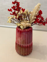 Load image into Gallery viewer, Resin Vase
