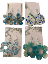Load image into Gallery viewer, Resin Earrings
