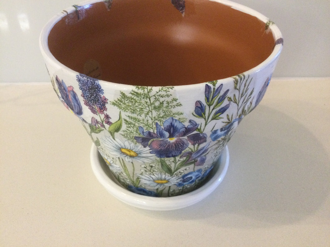 Decoupage Plant Pot