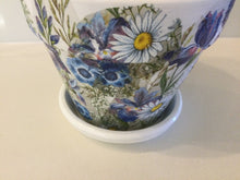 Load image into Gallery viewer, Decoupage Plant Pot
