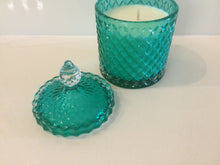 Load image into Gallery viewer, Hand Made &amp; Poured Soy Candle
