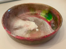 Load image into Gallery viewer, Resin Salad/Large Bowl
