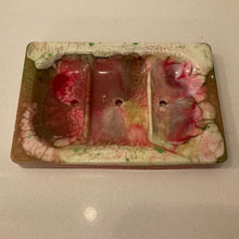Load image into Gallery viewer, Resin Soap Dishes
