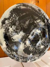 Load image into Gallery viewer, Resin Side Table
