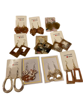 Load image into Gallery viewer, Resin Earrings
