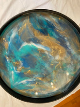 Load image into Gallery viewer, Resin Side Table
