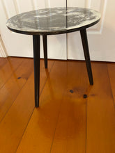 Load image into Gallery viewer, Resin Side Table
