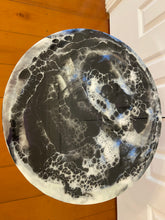 Load image into Gallery viewer, Resin Side Table
