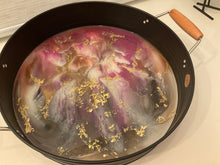 Load image into Gallery viewer, Resin &amp; Black Metal Tray
